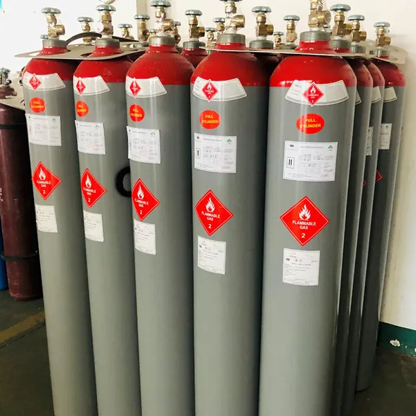 Ethane (C2H6)