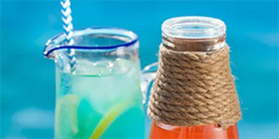 Food & Beverage